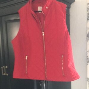 Quilted Red Zip-Front Vest with Gold Zippers